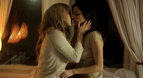 Teen lesbians Gabi De Castello and Whitney Conroy get naked during sex 67486404