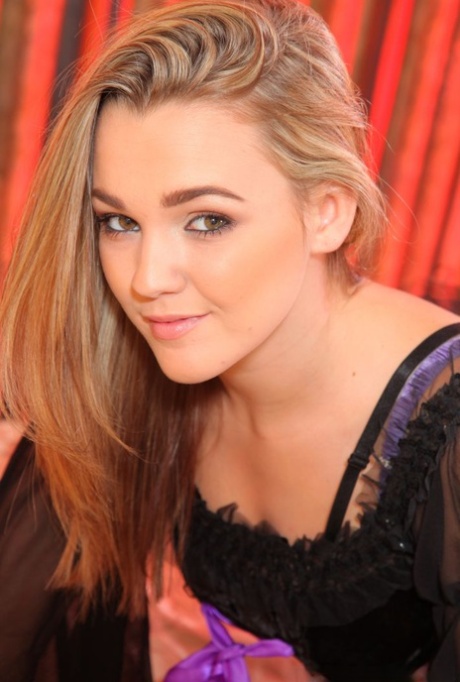 Solo girl in a Witch's outfit set her nice tits loose while on her bed 94380484