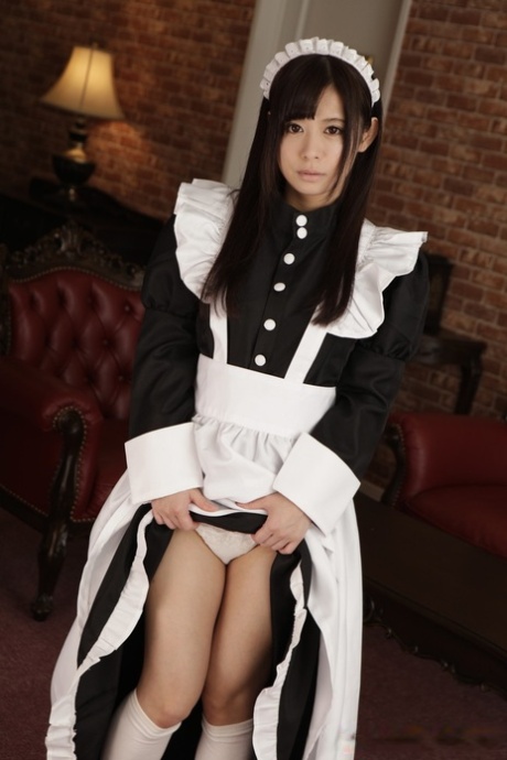 Japanese maid Kurumi Chino exposes her underwear during upskirt play 28664093