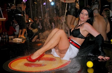 Drunk females end up having an orgy right in the night club 77349006